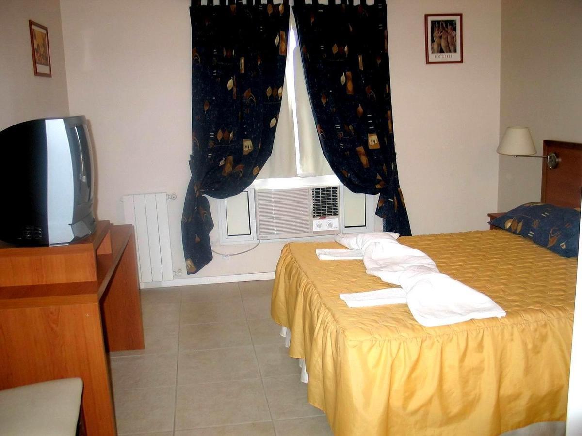 Hotel Del Centro Aimogasta Room photo